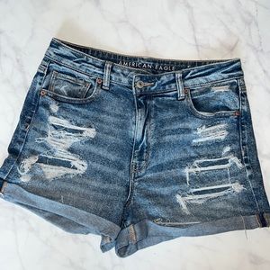American Eagle Distressed Shorts Size 10